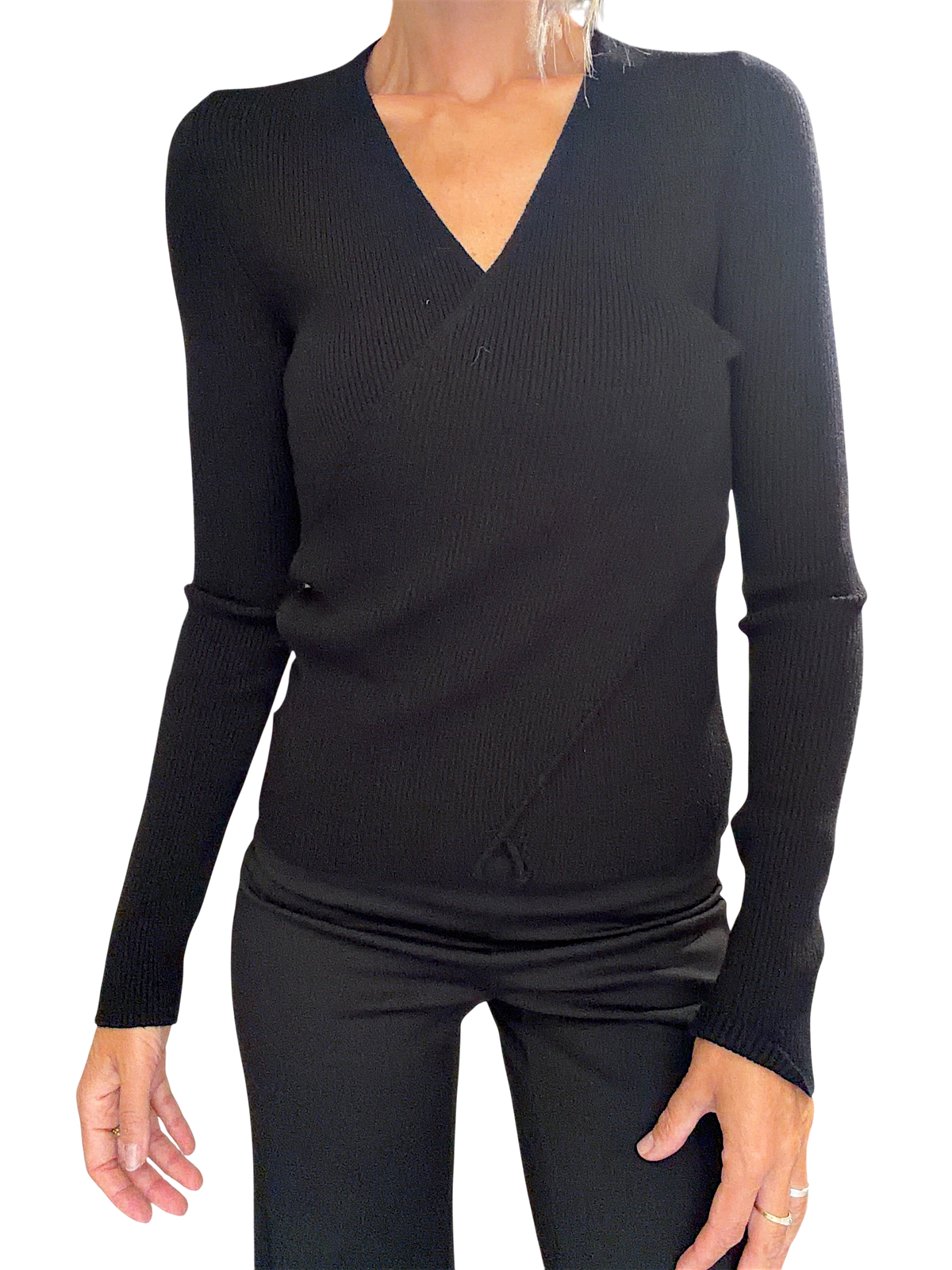 Maglia nera a micro costine Blaze Shop con scollo incrociato a V e maniche lunghe, vestibilità aderente ed elegante.