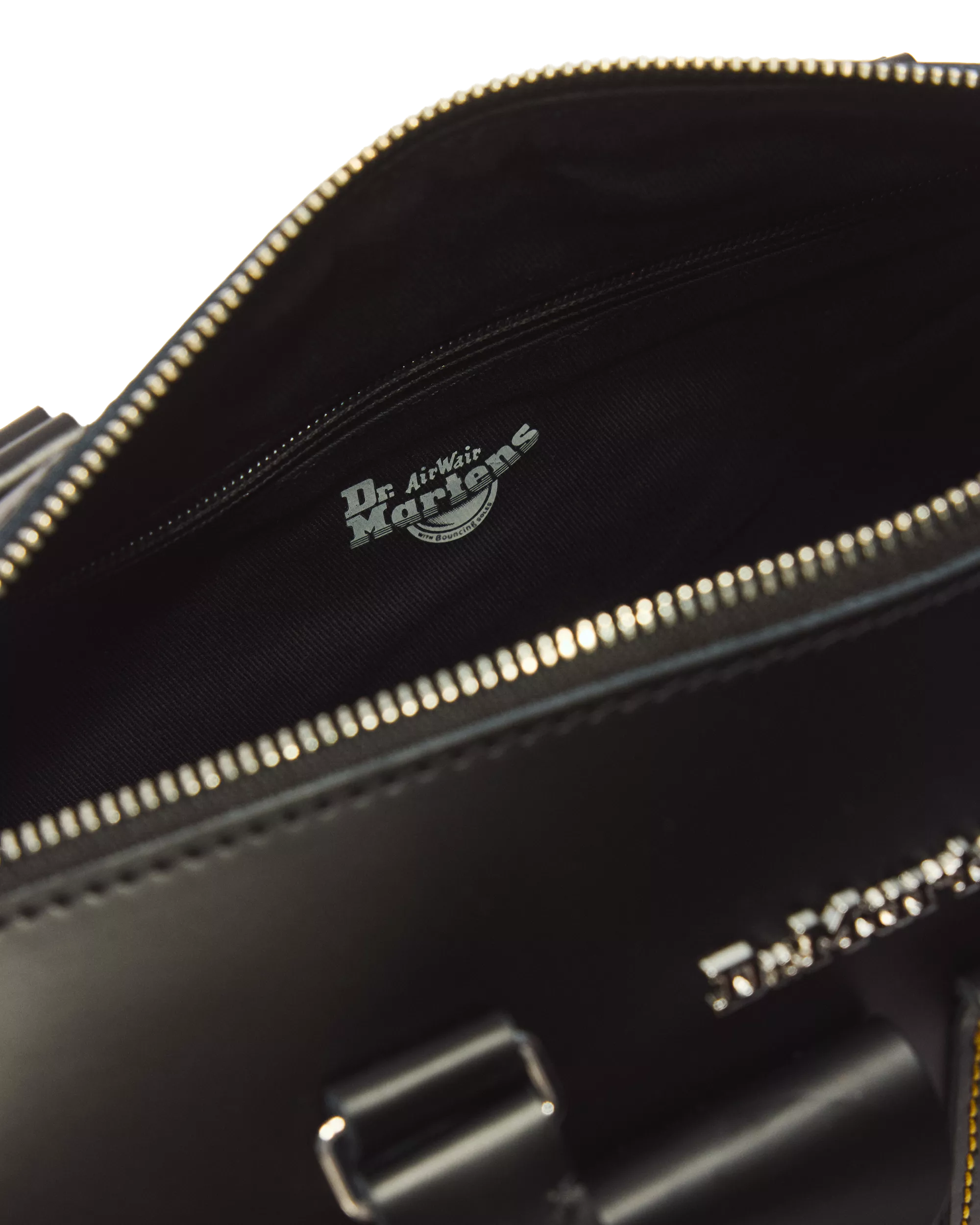 DR MARTENS Borsa con manici in pelle Kiev BLACK