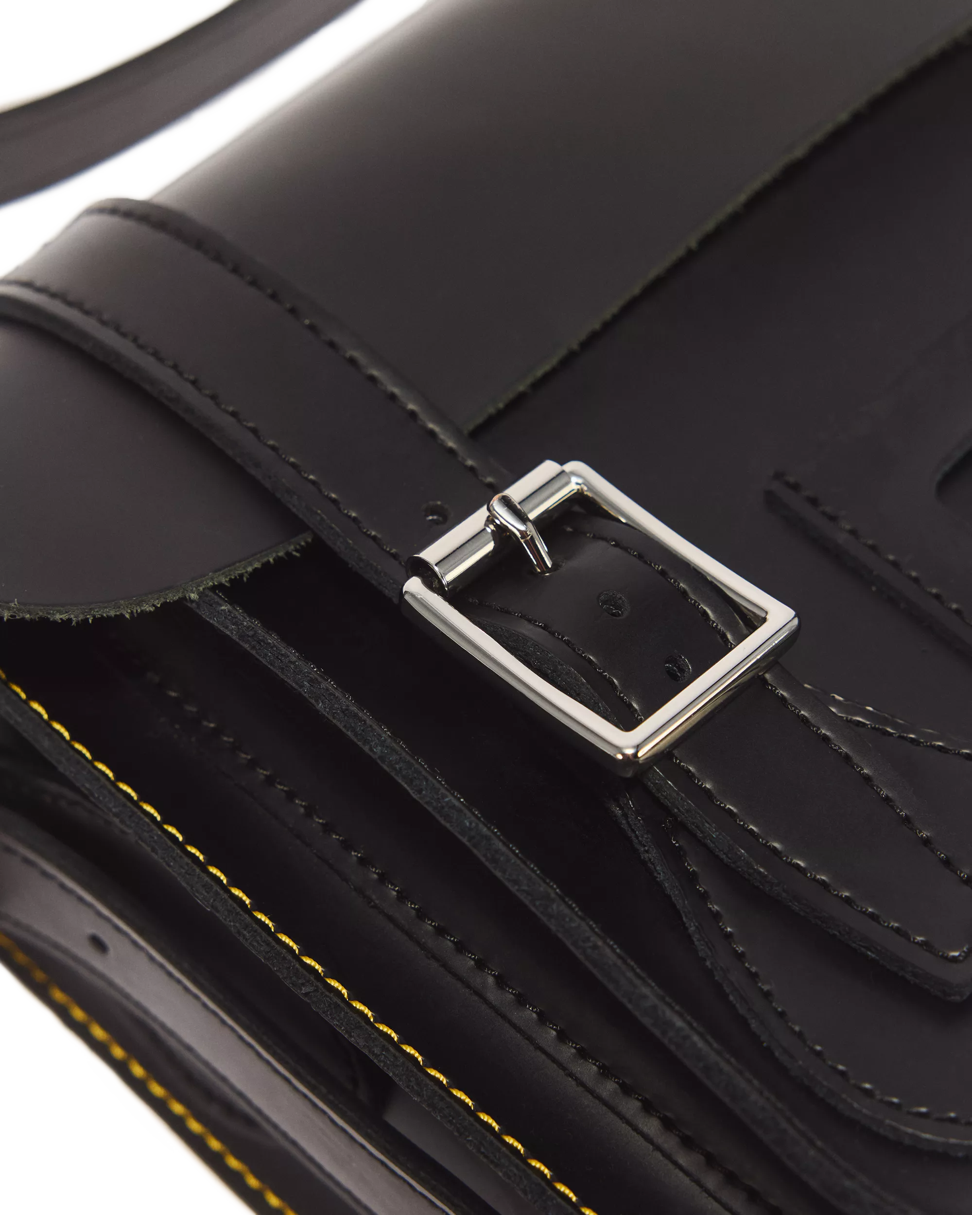 DR MARTENS Borsa a tracolla in pelle Kiev BLACK
