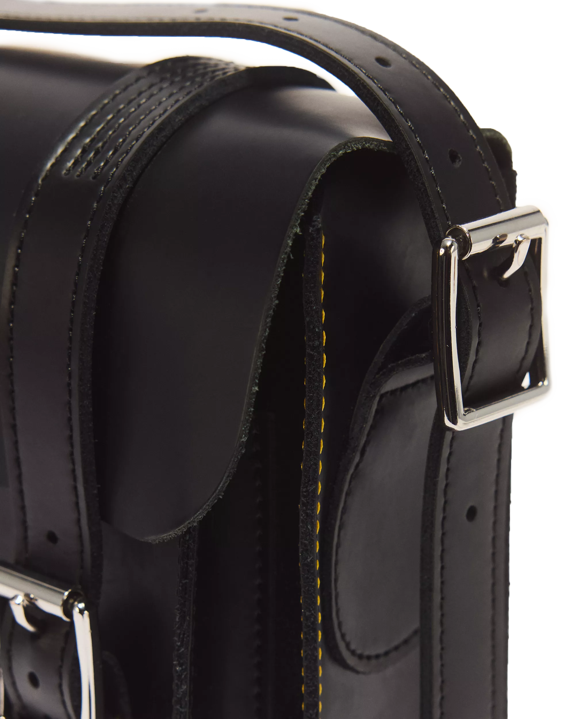 DR MARTENS Borsa a tracolla in pelle Kiev BLACK