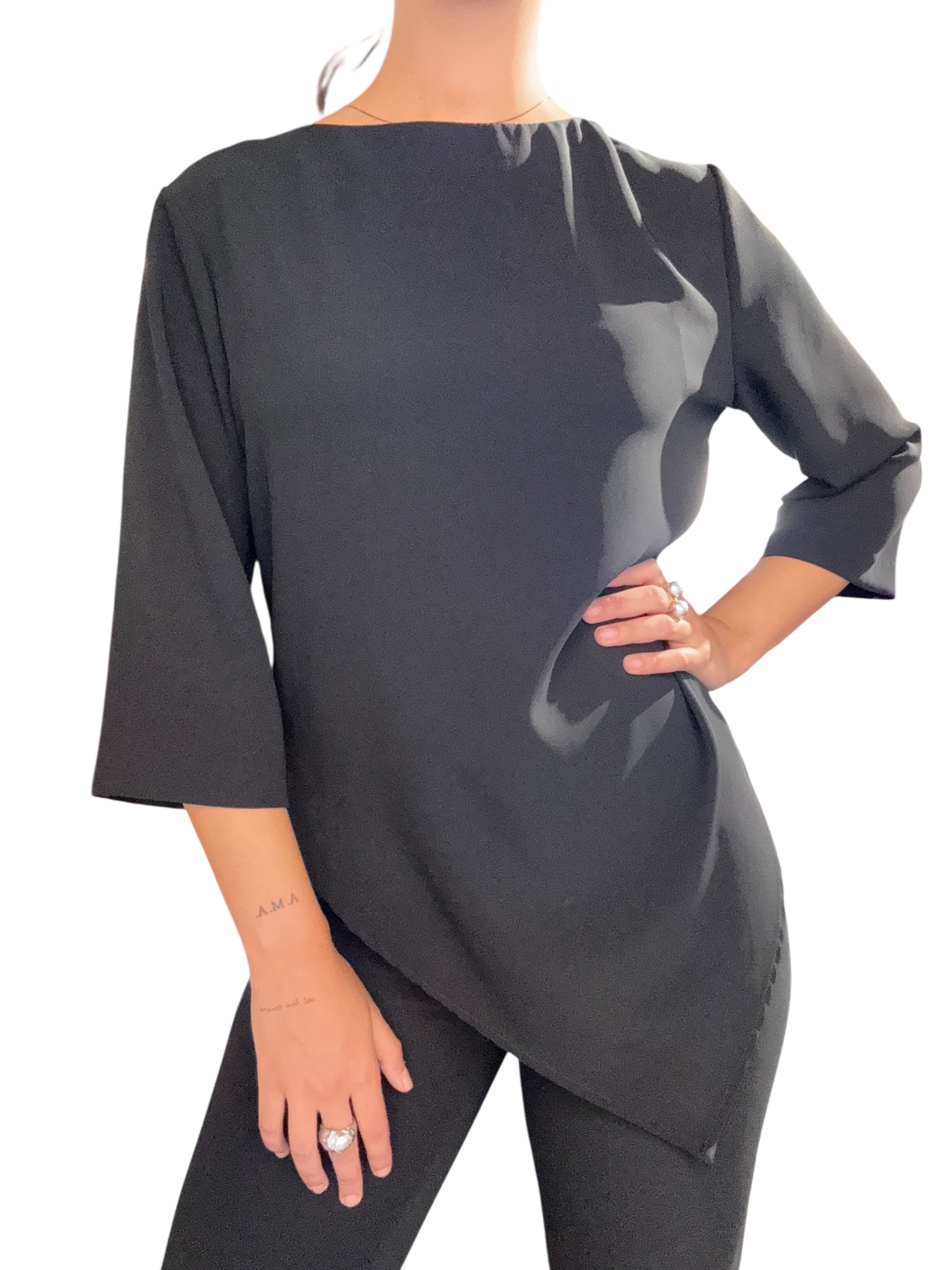 TENSIONE IN Casacca taglio asimmetrico nera