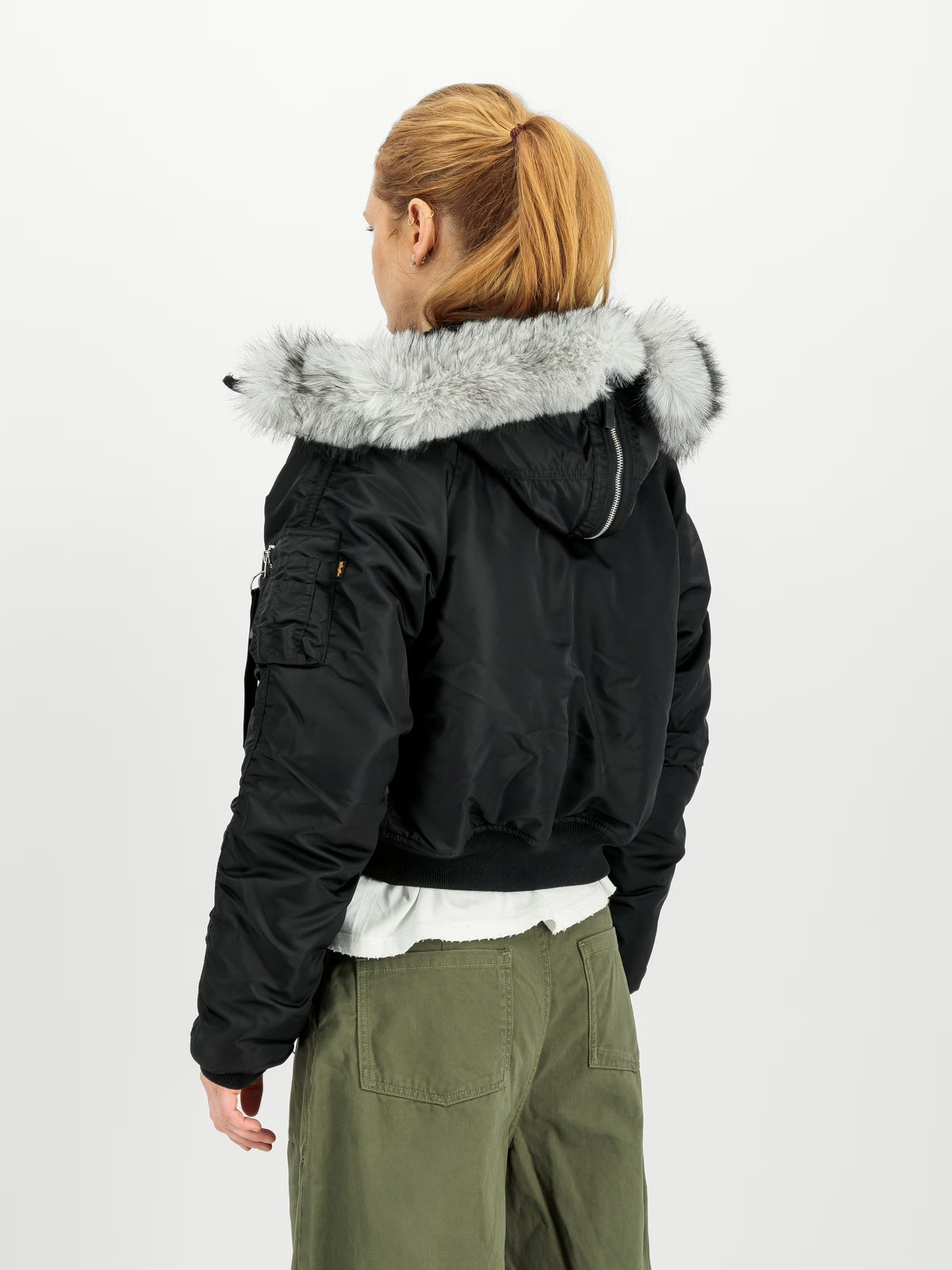 ALPHA INDUSTRIES N-2B Cropped Winter Jacket Women BLACK