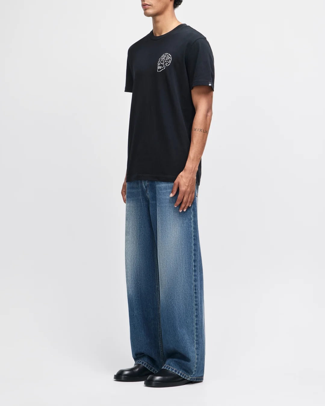DEUS EX MACHINA Venice Skull Tee Black