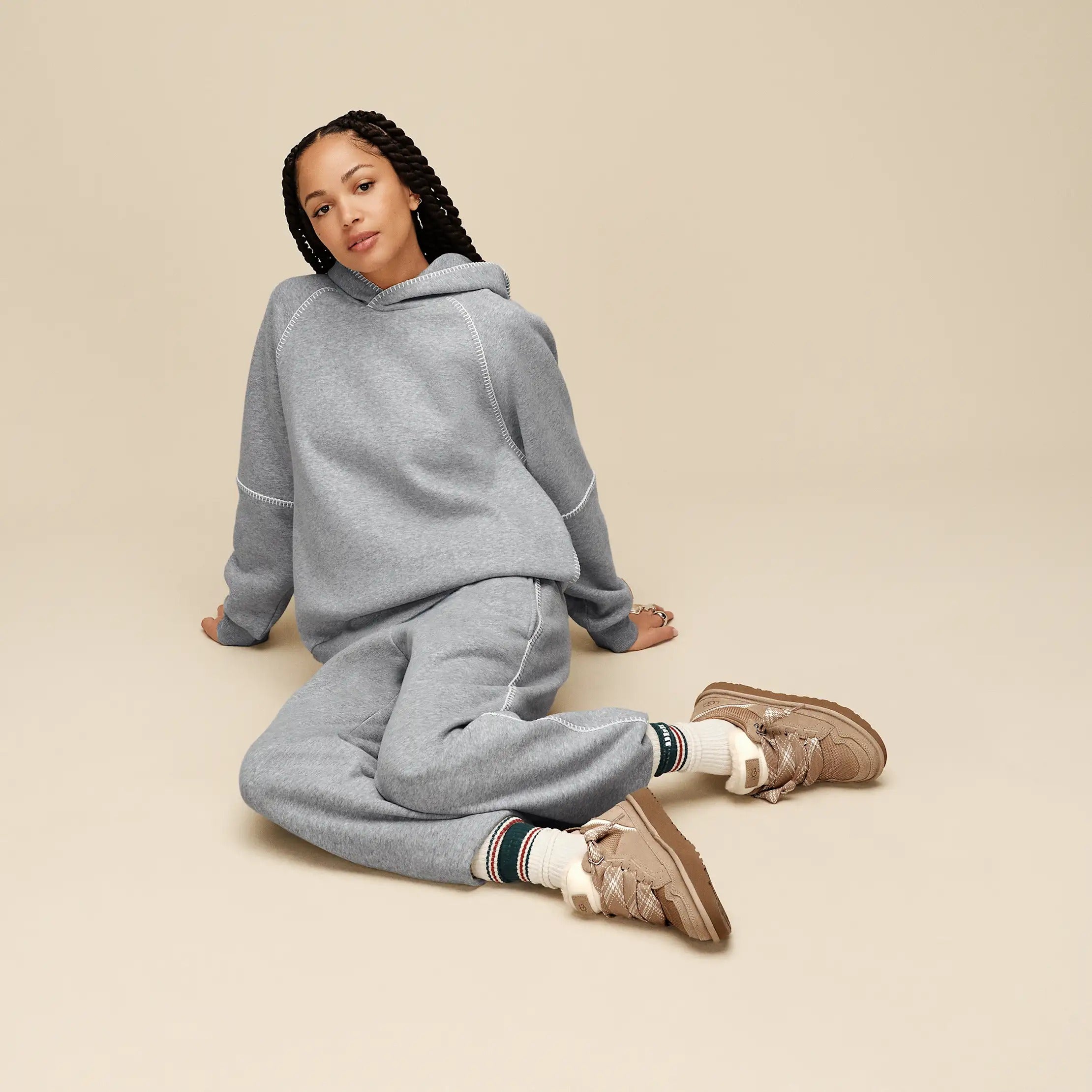 UGG LOWMEL Sand Donna