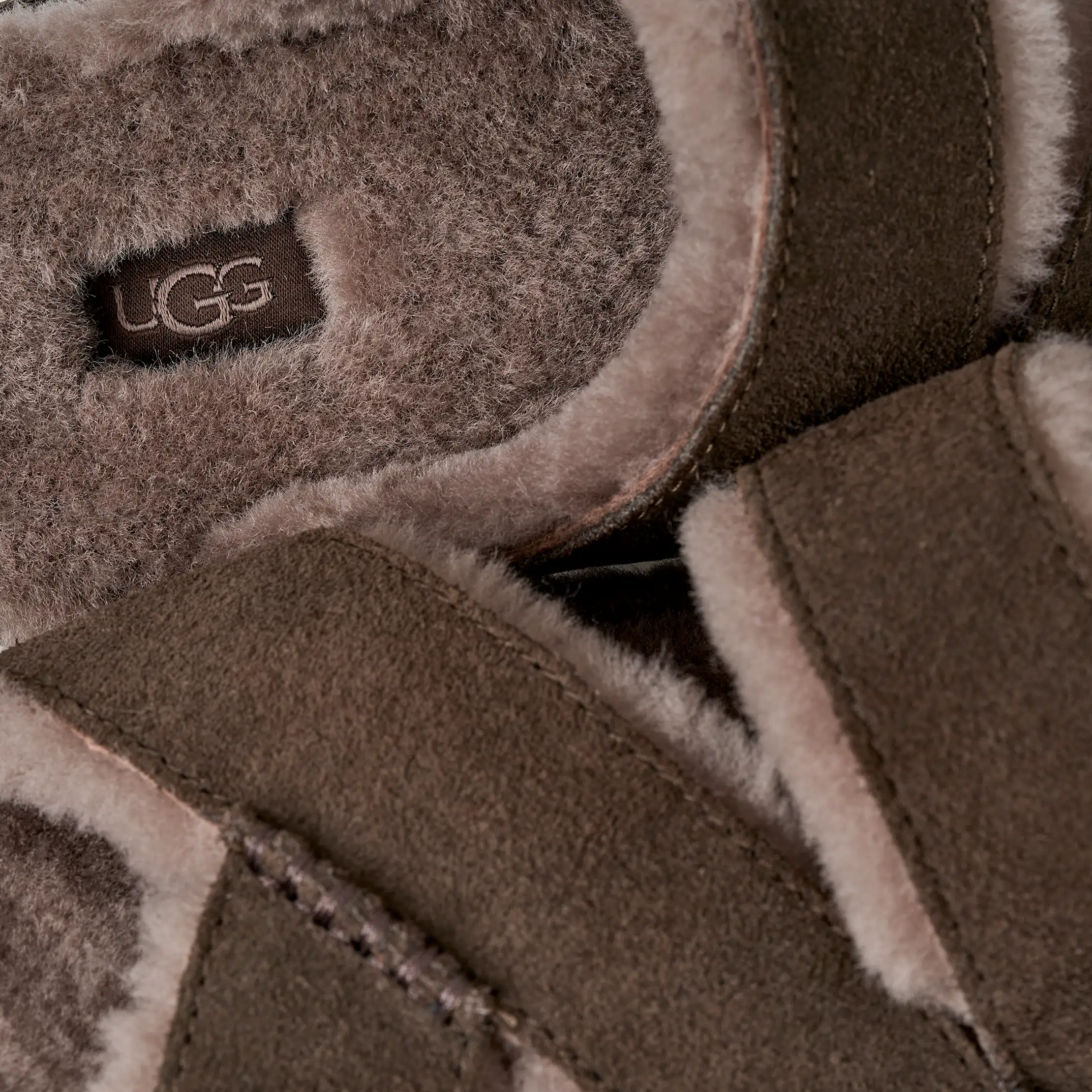 UGG Ciabatte Greenport Cross Strap Dense Smoke