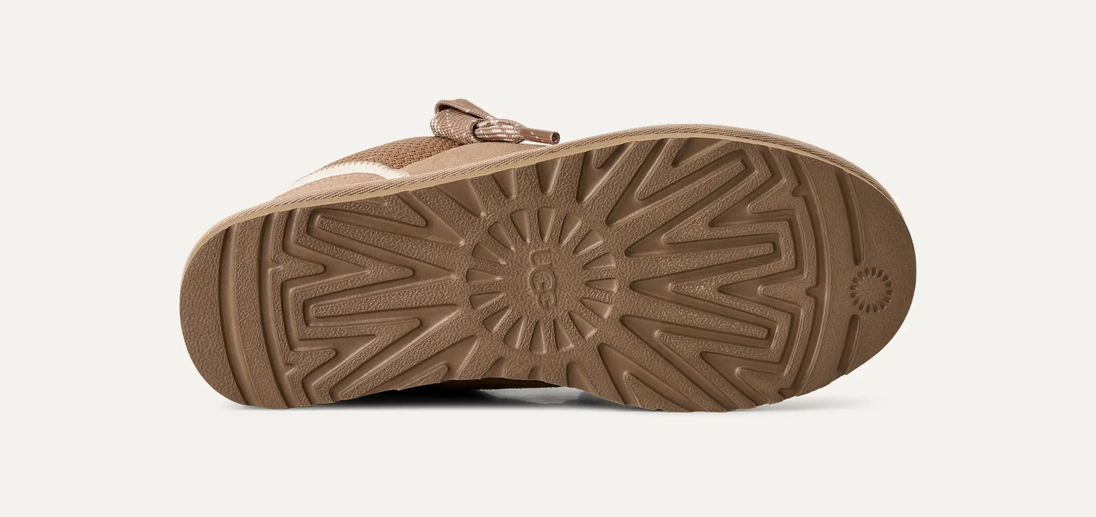 UGG LOWMEL Sand Donna