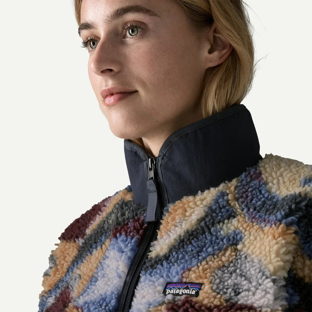 PATAGONIA Women's Classic Retro-X® Fleece Jacket Smudge: Smolder Blue