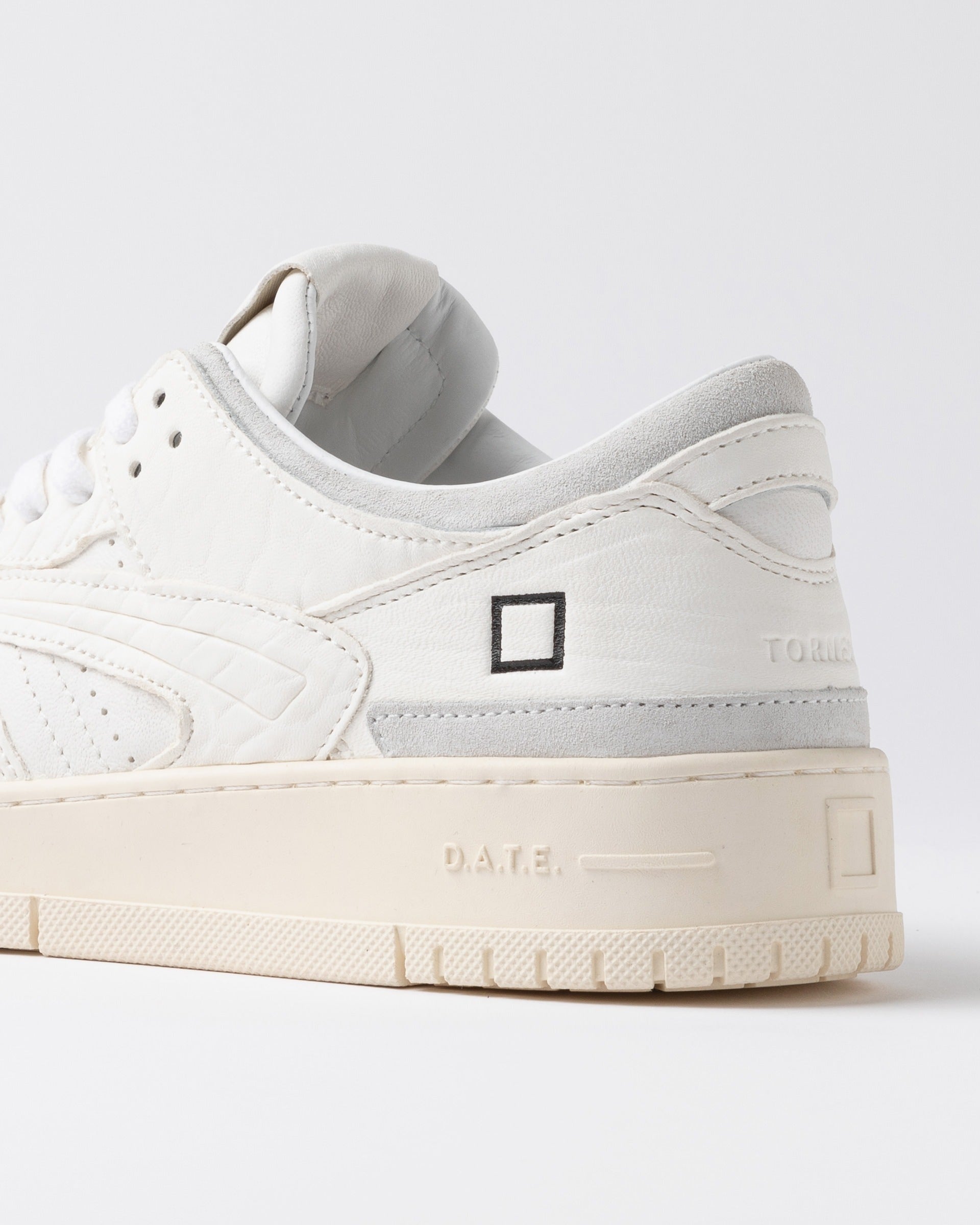 D.A.T.E. TORNEO NZ White