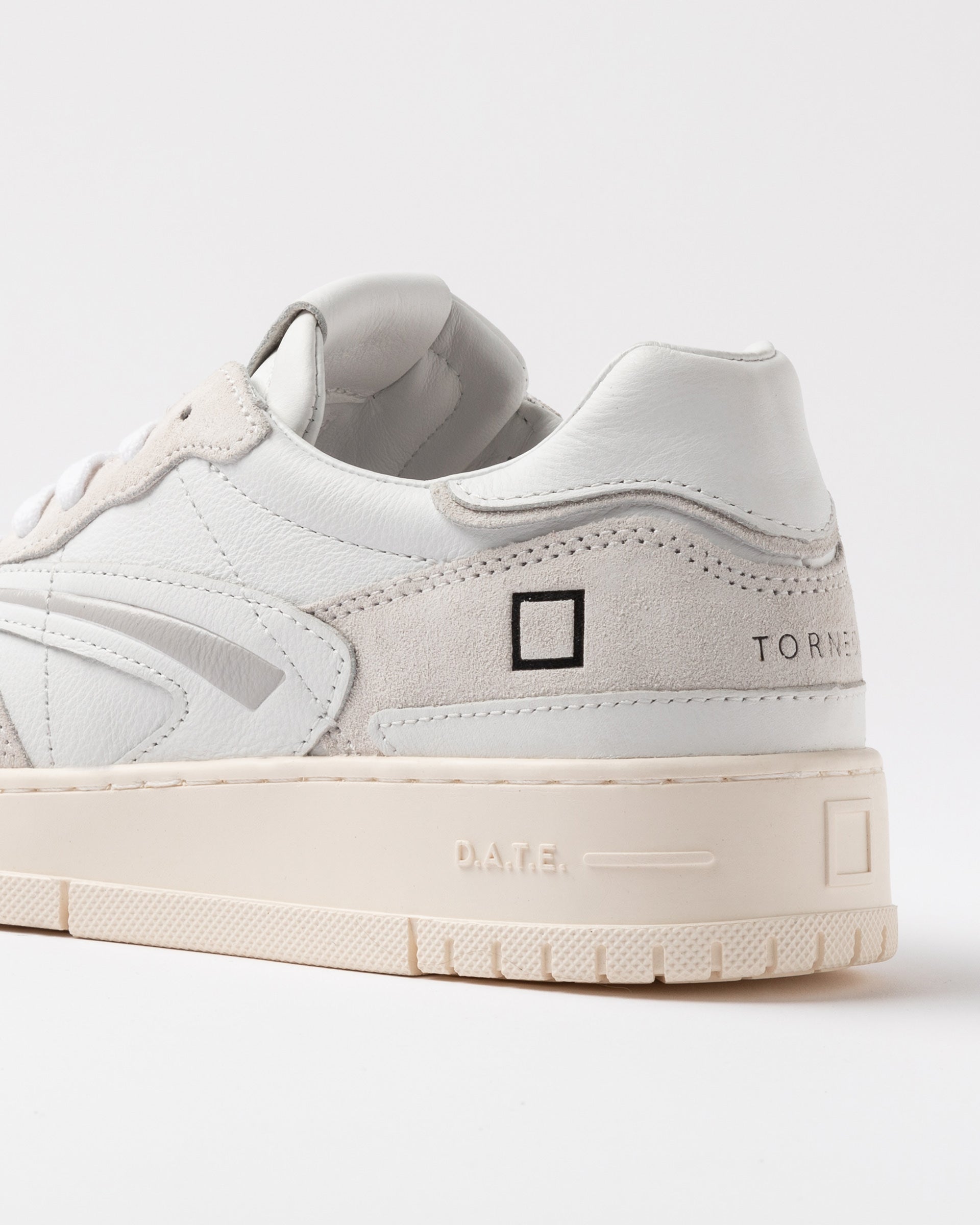 D.A.T.E. TORNEO PURE BASIC White