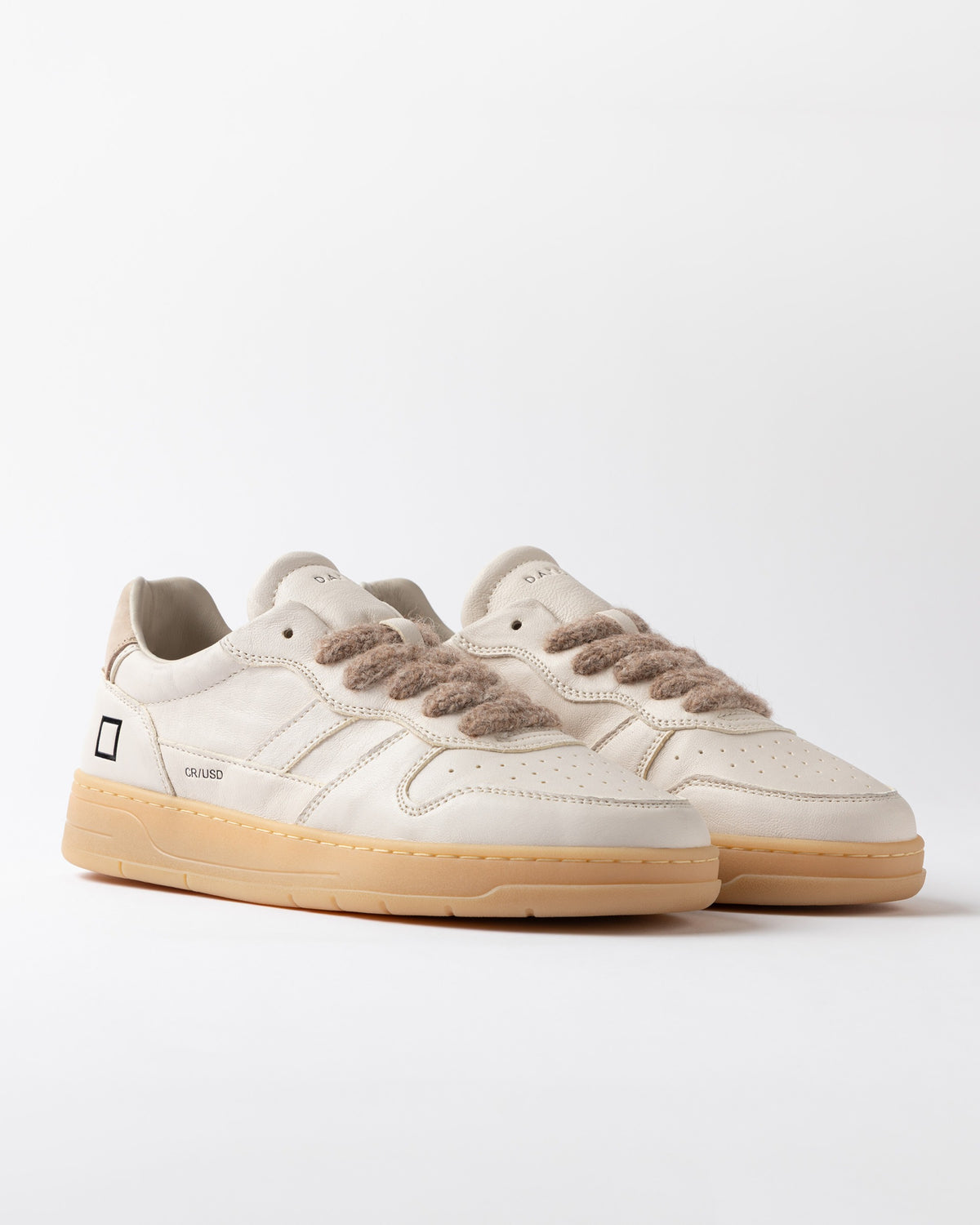 D.A.T.E. COURT 2.0 Used White