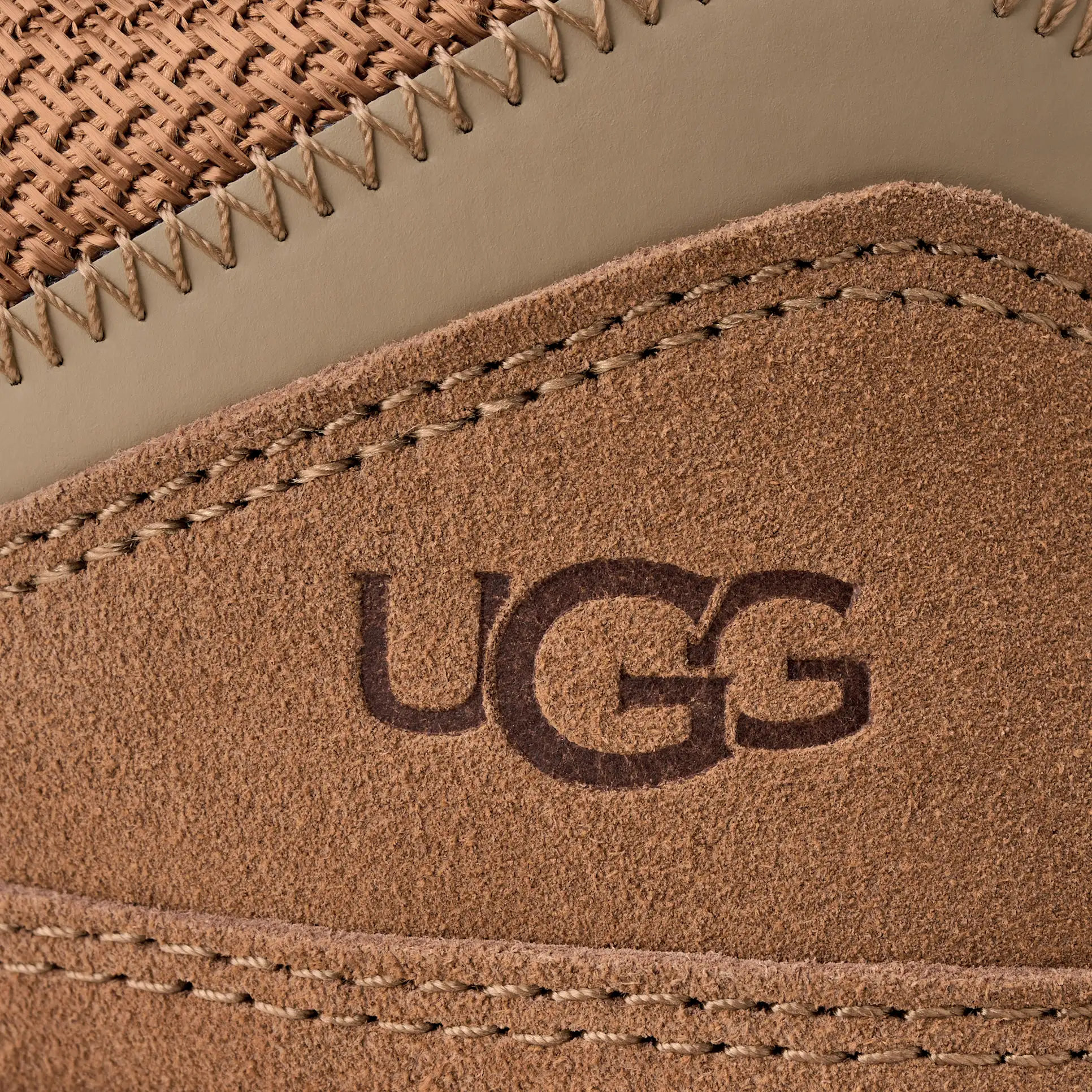 UGG LOWMEL Chestnut Donna