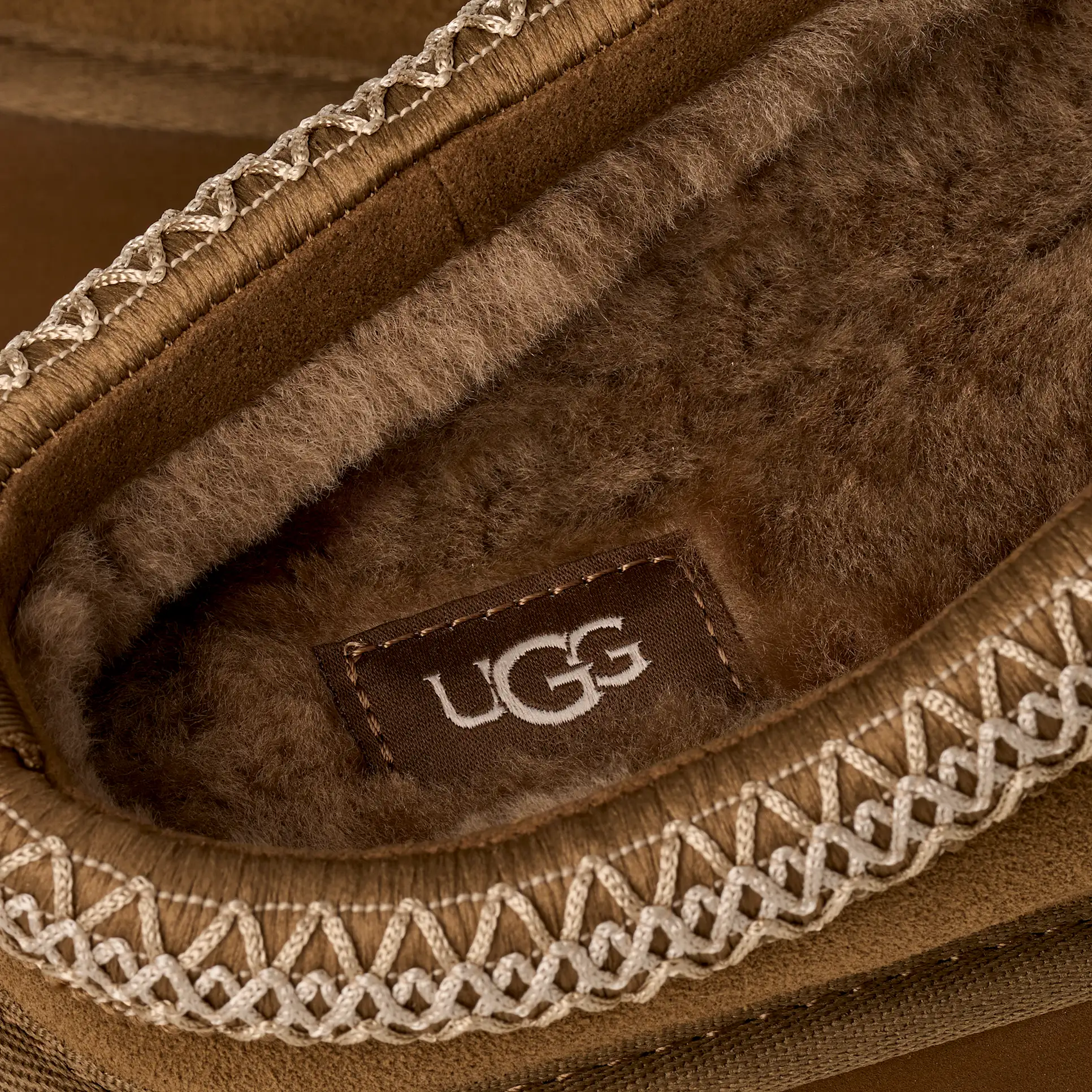 UGG TAZZ II Platform Light Bronze