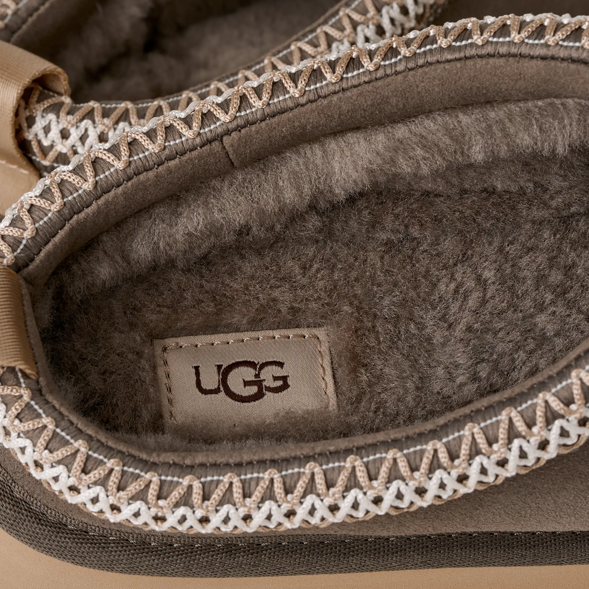 UGG Tazz II Dried Oregano