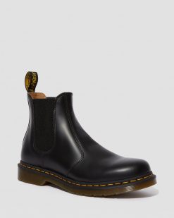 DR MARTENS