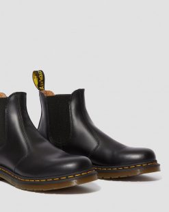 DR MARTENS