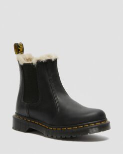 DR MARTENS