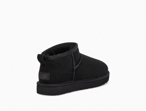 UGG classic Ultra Mini (black)