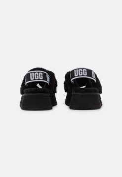 UGG DISCO CROSS SLIDES black