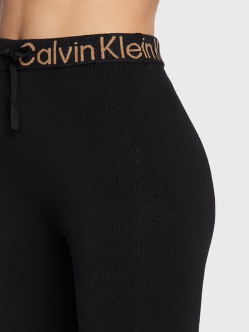 CALVIN KLEIN Pantaloni in maglia Logo tape Nero / Camel