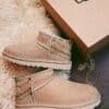 UGG classic Ultra Mini (sand) golden chain