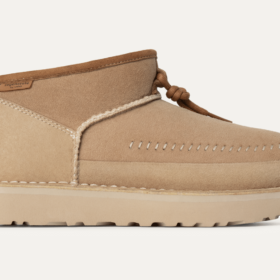 UGG CLASSIC CLASSIC ULTRA MINI Crafted Regenerate Sand