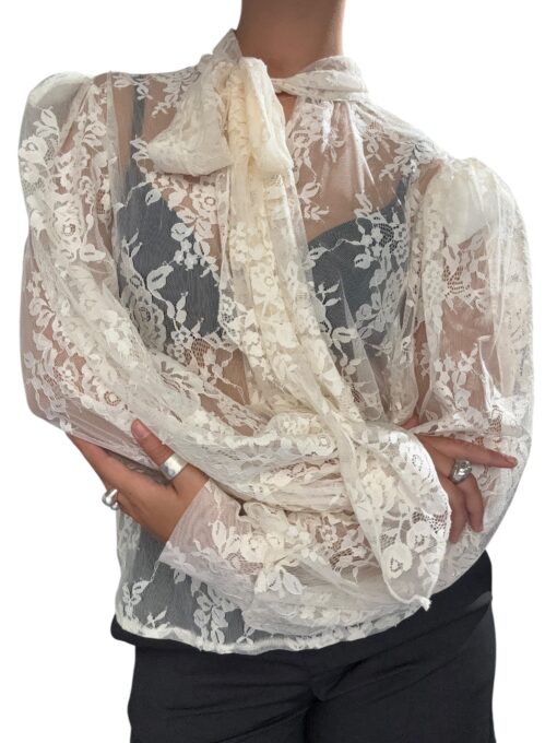 TENSIONE IN Blusa in pizzo con fiocco burro