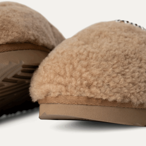 UGG TASMAN MAXI CURLY Chestnut